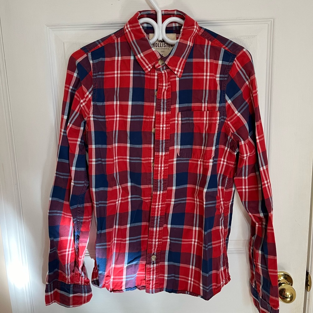 Hollister Long Sleeve Button Up